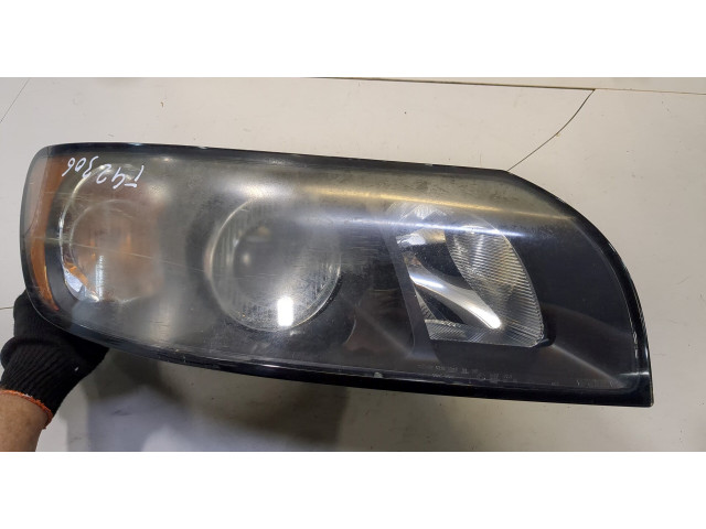 Фара передняя  Volvo S40 2004- правая 