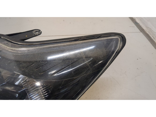 Фара передняя  Ford Focus 2 2008-2011 левая 