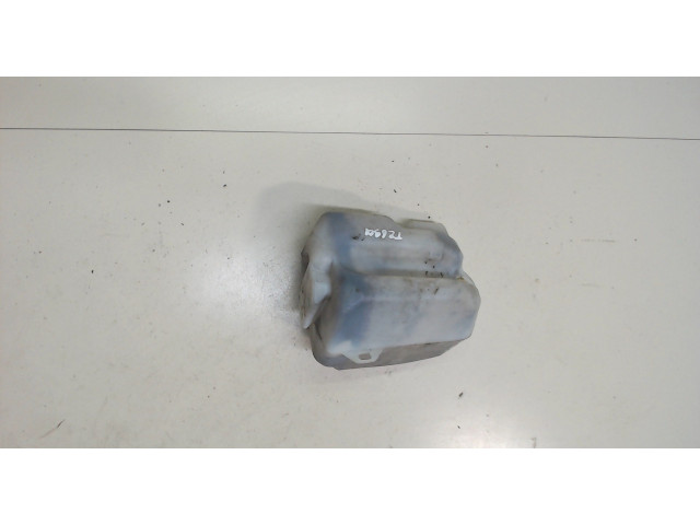 Бачок омывателя  Renault Megane 2 2002-2009 800104705   2  1.5