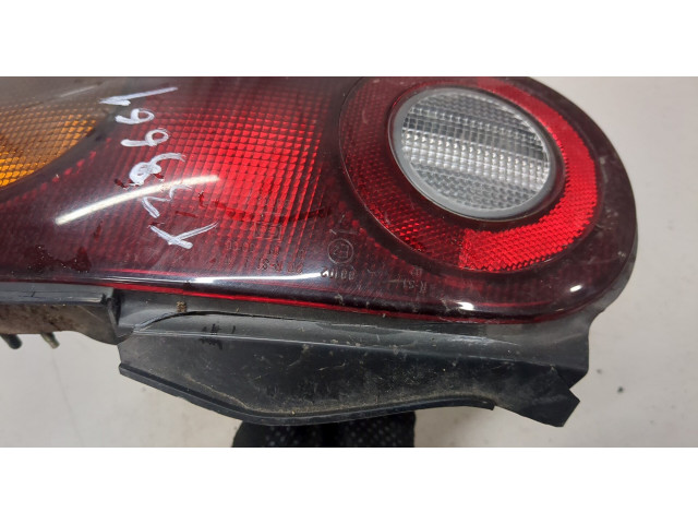 Задний фонарь        Mazda MX-5 1989 -1997 
