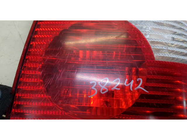 Задний фонарь        Volkswagen Polo 2001-2005 