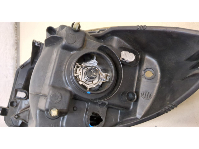 Фара передняя  Nissan Note E11 2006-2013 левая 