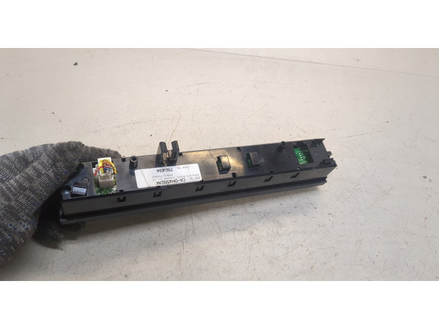 Дисплей бортового компьютера  Mazda 6 (GG) 2002-2008 CADM4592AK       