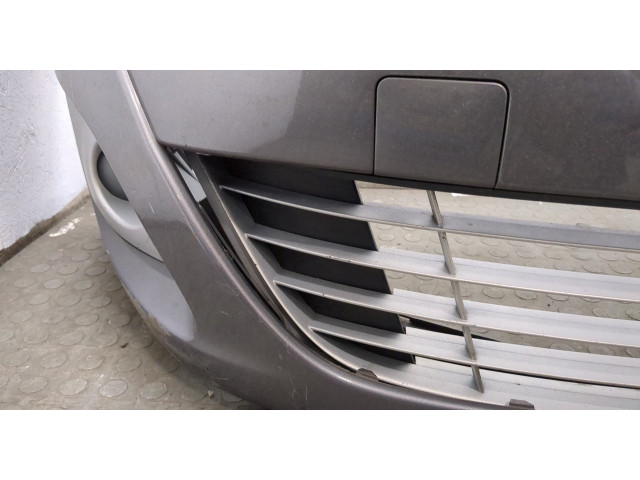 Бампер  Renault Scenic 2009-2012 передний   