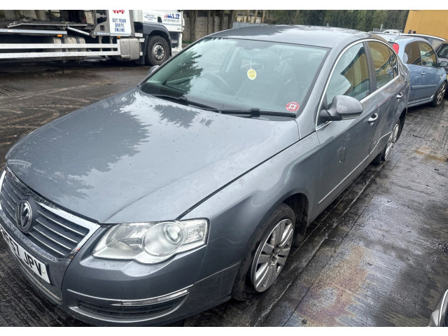 Задний фонарь        Volkswagen Passat 6 2005-2010 