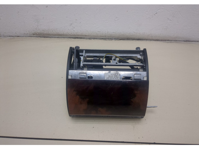 Дисплей бортового компьютера  Audi A8 (D3) 2002-2010 4E0919603F, 4E0857273F       