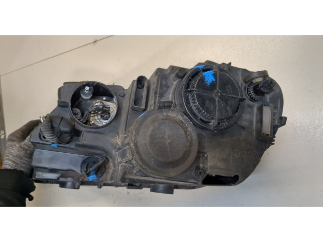 Фара передняя  Volkswagen Passat 7 2010-2015 Европа правая 