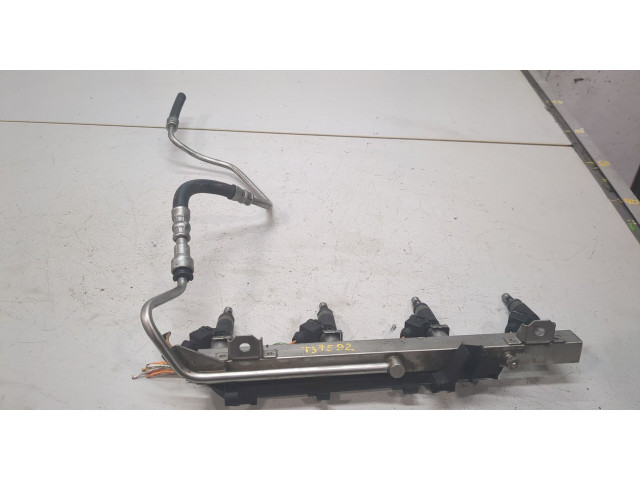 Форсунка топливная  BMW 3 E90, E91, E92, E93 2005-2012         