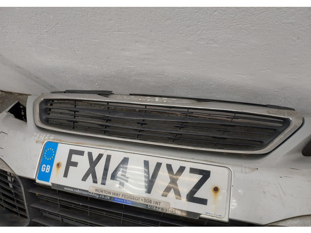 Бампер  Peugeot 308 2013-2021 передний   1610741680