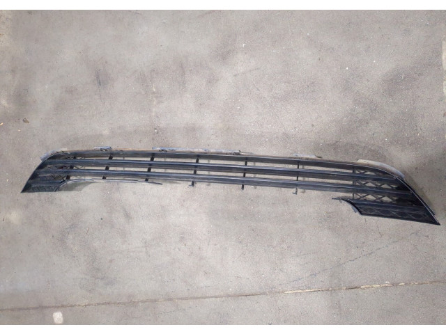 Решетка радиатора  Honda CR-V 2007-2012          2.2 