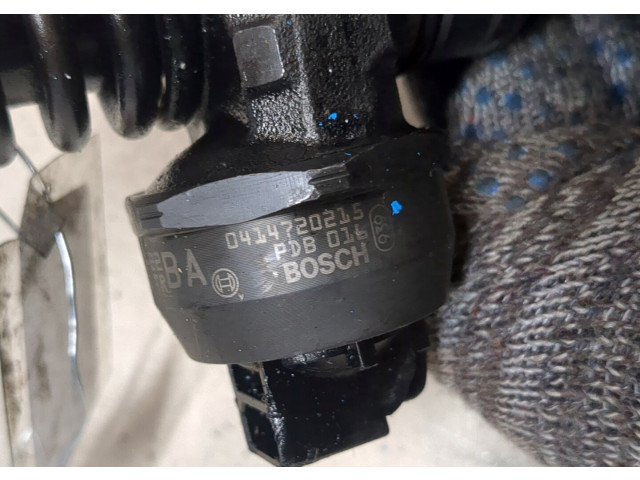 Форсунка топливная  Volkswagen Caddy 2004-2010    038130073BN     