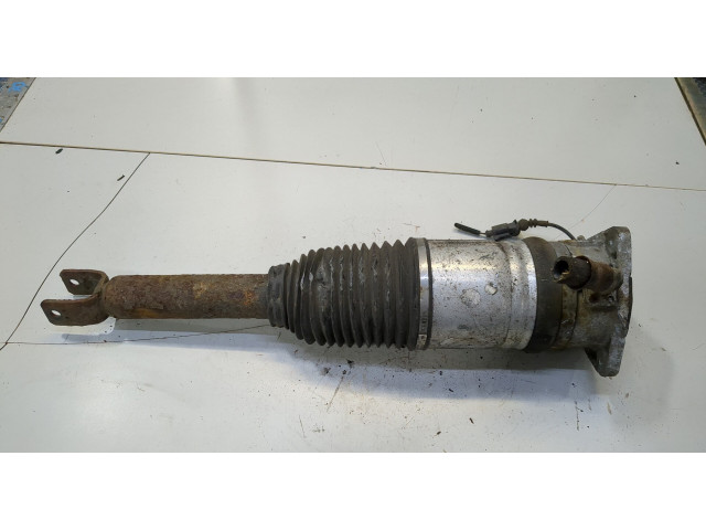 Стойка амортизатора  Audi A8 (D3) 2002-2005 4E0616002E     4.0  дизель
