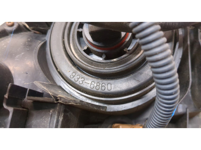 Фара передняя  Toyota RAV 4 2006-2013 правая 