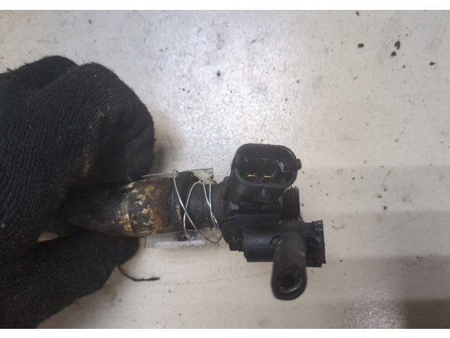 Форсунка топливная  Renault Trafic 2001-2014    0445115007     