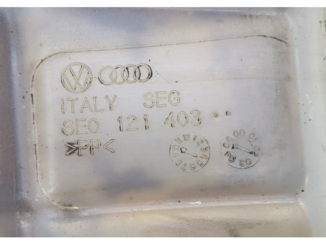 Бачок расширительный  Audi A4 (B7) 2005-2007 8e0121403     2.0