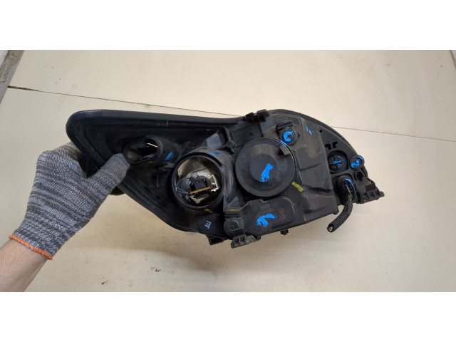 Фара передняя  Ford Focus 2 2008-2011 левая 