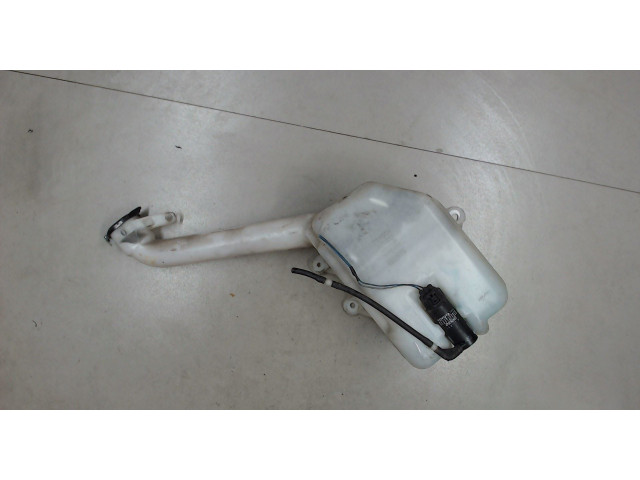 Бачок омывателя  Toyota MR2 1999-2007 8531517100    1.8