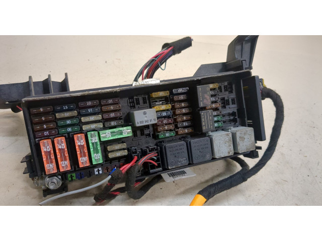 Блок предохранителей  Mercedes ML W164 2005-2011      A1645403372   