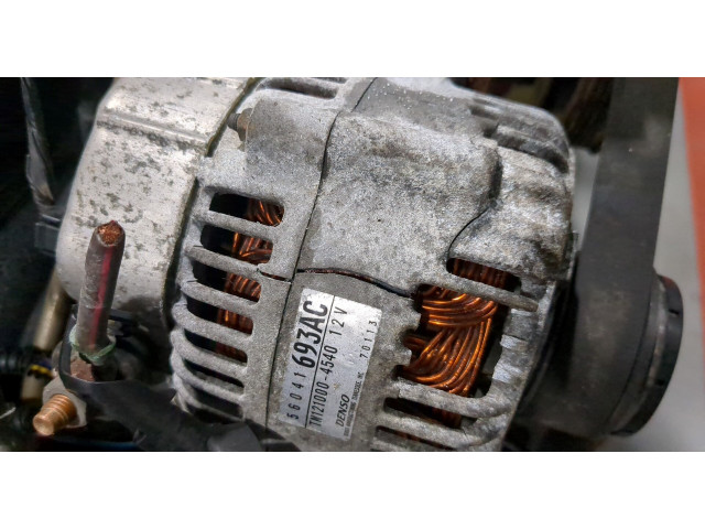 Клапанная крышка двигателя ДВС  Jeep Liberty 2002-2006 3.7     