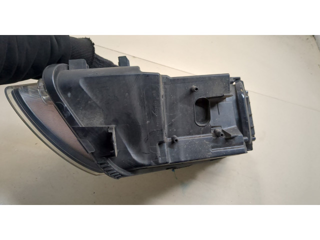 Фара передняя  Audi A6 (C6) 2004-2011 левая 