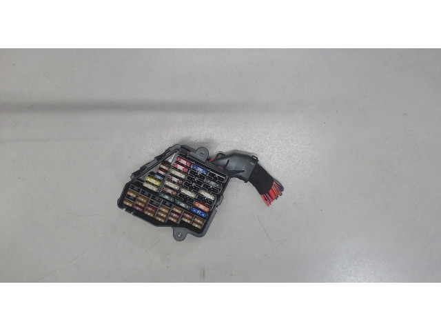 Блок предохранителей  Audi A8 (D3) 2005-2007      8D1941824, 4E0941824C     6