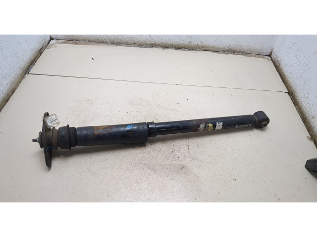 Стойка амортизатора  KIA Rio 2005-2011 553101G210    1.5  дизель