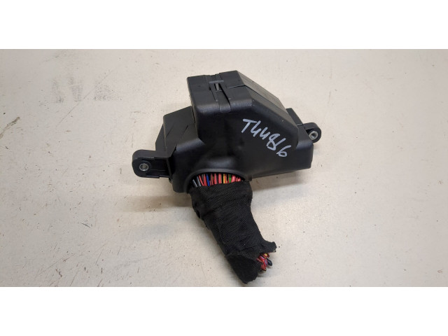 Блок предохранителей  Volkswagen Passat 7 2010-2015 Европа      3C2941824   