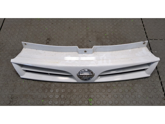 Решетка радиатора  Nissan Primastar         1.9 