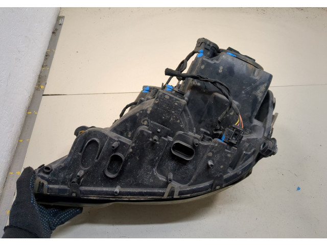 Фара передняя  Mercedes ML W164 2005-2011 правая 