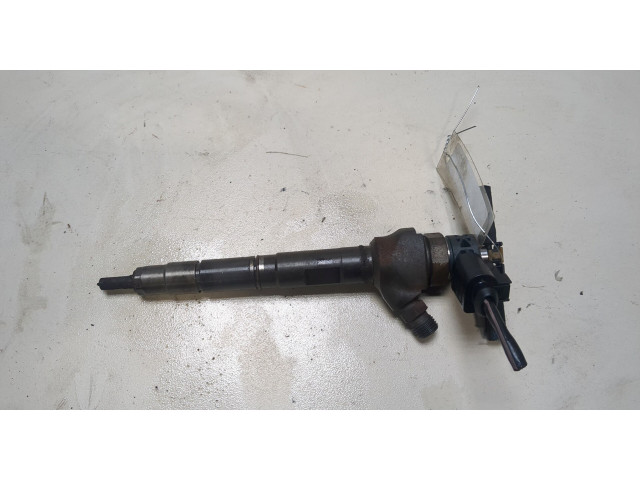 Форсунка топливная  Volkswagen Passat 7 2010-2015 Европа    0445110369     