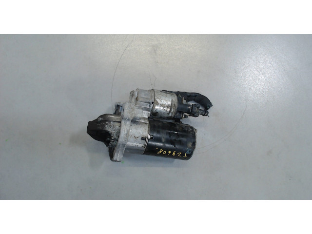 Стартер  Citroen C4 Picasso 2016-2018 1.2  9674077280   