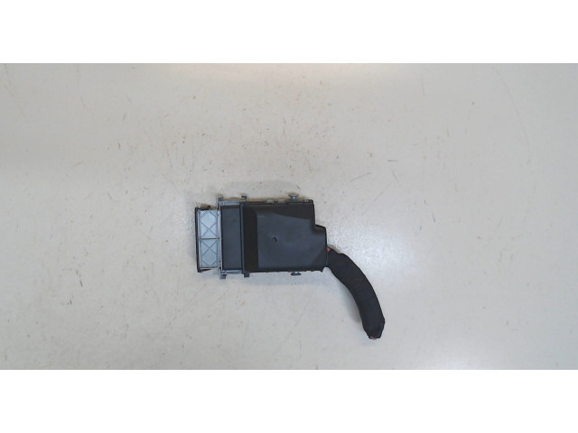 Блок предохранителей  Cadillac SRX 2009-2012      13222786    3