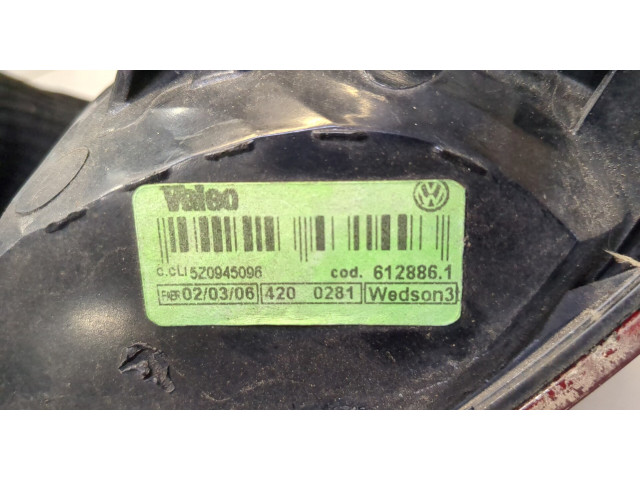 Задний фонарь        Volkswagen Fox 2005-2011 