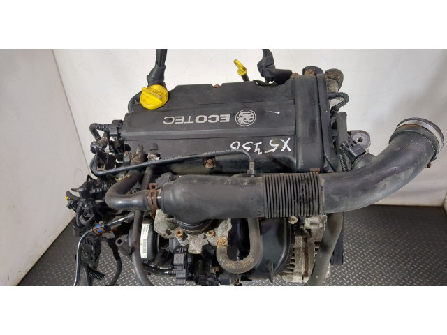 Клапанная крышка двигателя ДВС  Opel Corsa D 2006-2011 1.2     