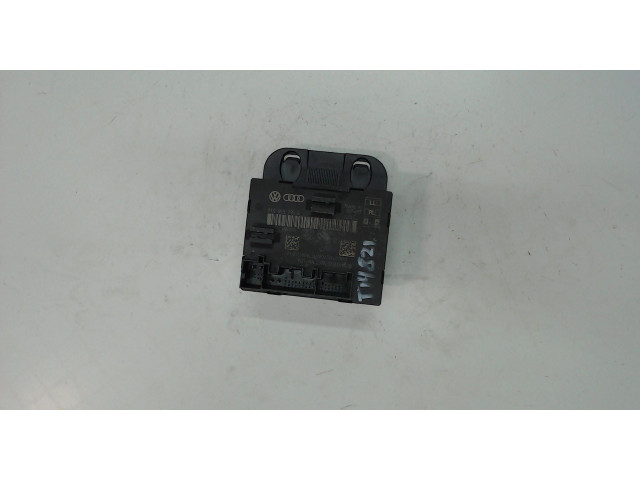 Блок комфорта  Audi A5 2007-2011      8T0959795L   