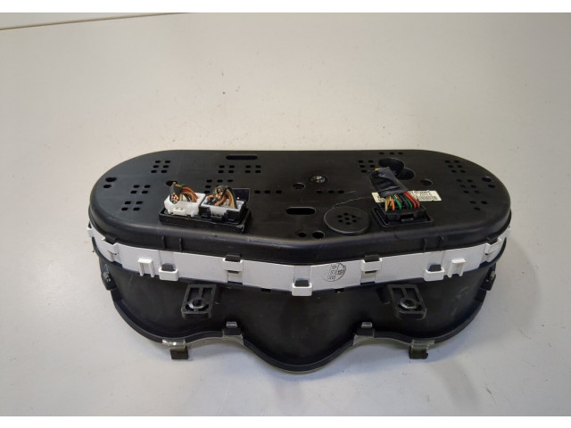 Панель приборов  KIA Cerato 2009-2013       94011m021    2  Бензин