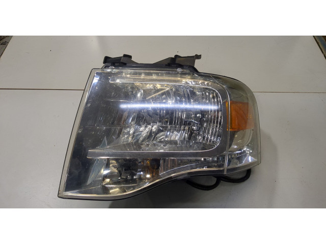 Фара передняя  Ford Expedition 2006-2014 левая 