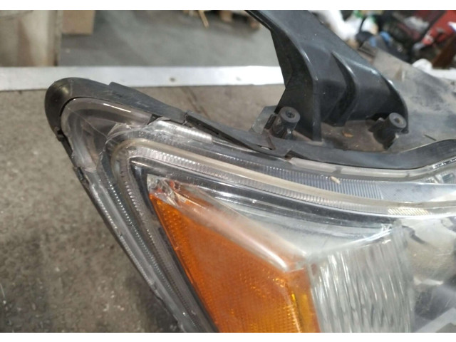 Фара передняя  Mitsubishi Outlander XL 2006-2012 правая 