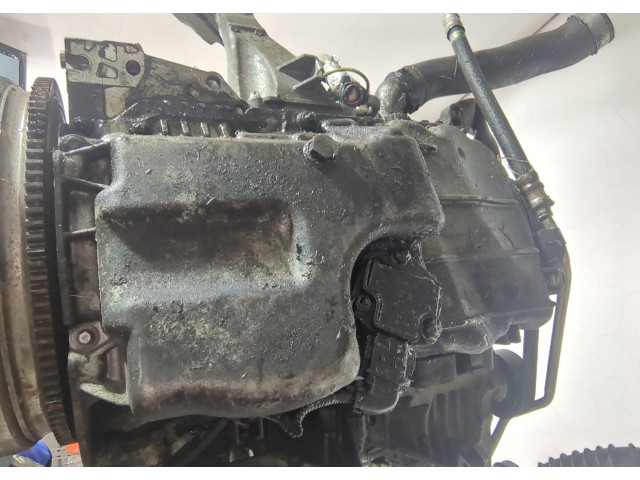 Клапанная крышка двигателя ДВС  BMW 3 E90, E91, E92, E93 2005-2012      
