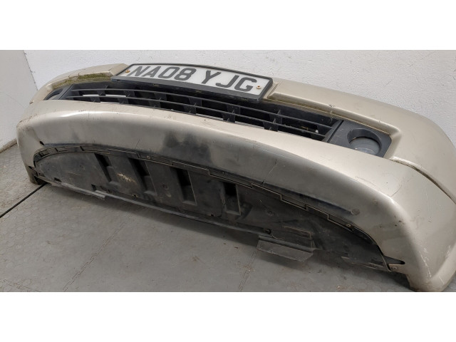 Решетка радиатора  Renault Megane 2 2002-2009          