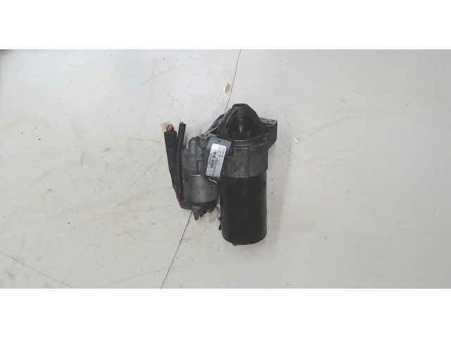 Стартер  Renault Scenic 2009-2012 1.9  8200741476   