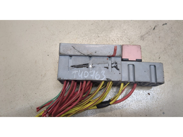 Блок предохранителей  Renault Megane 2 2002-2009           1.5