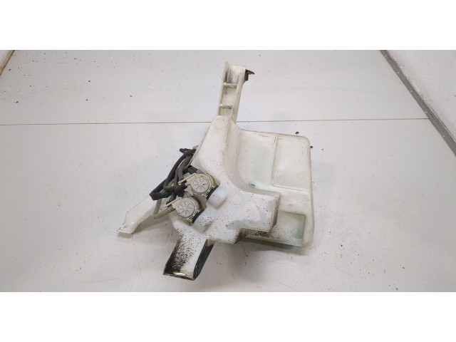 Бачок омывателя  Nissan Pathfinder 1996-2005    