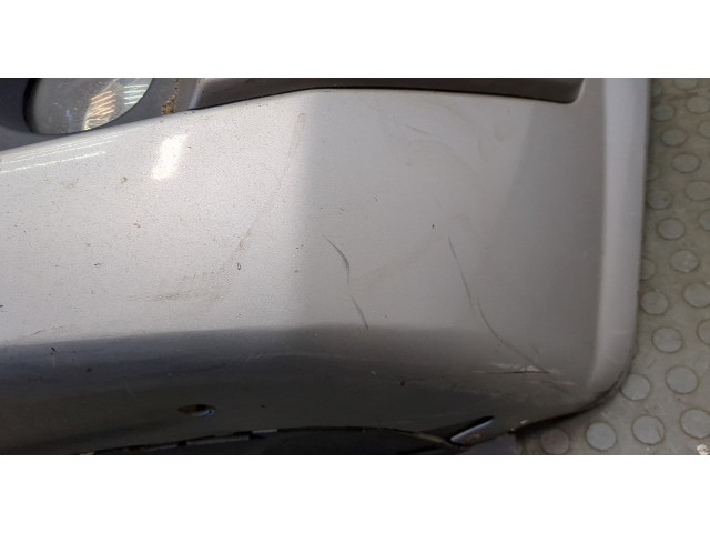 Бампер  Renault Megane 2 2002-2009 передний   7701476892
