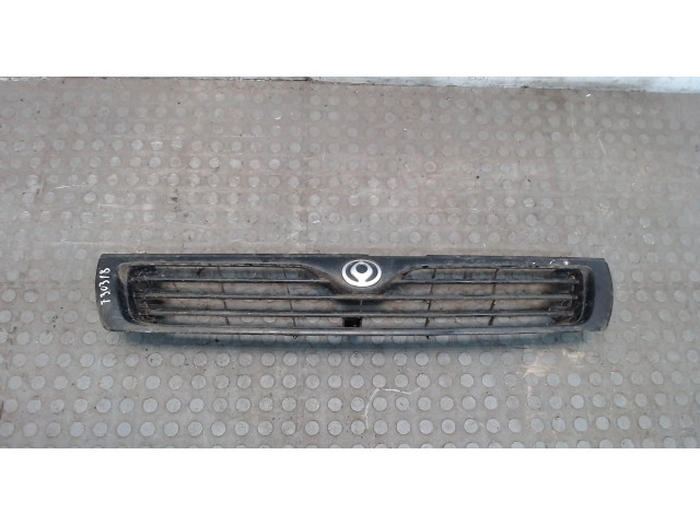 Решетка радиатора  Mazda Bongo Friendee 1995-2005           2.5 S09A50710A