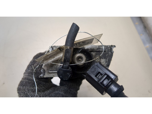 Форсунка топливная  Audi A8 (D3) 2005-2007    057130277AK, 057130855AX, 0445115041     