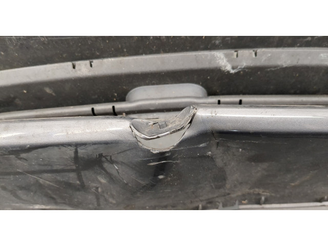 Бампер  Volkswagen Touareg 2007-2010 передний   7L6807217AR
