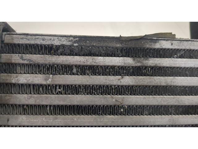 Интеркулер  Audi A4 (B6) 2000-2004 2.5      