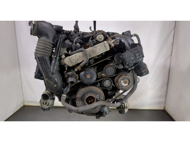 Клапанная крышка двигателя ДВС  BMW 3 E90, E91, E92, E93 2005-2012      