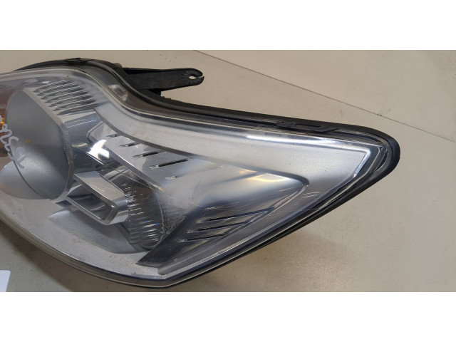 Фара передняя  Ford Focus 2 2008-2011 левая 